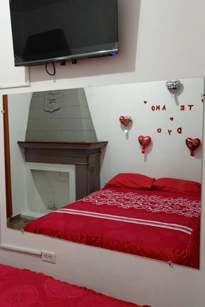 Alquimia Hostal Quito Guest house